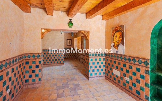 Wiederverkauf - Villa - Estepona  - New Golden Mile