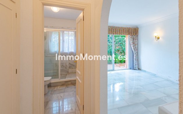 Wiederverkauf - Villa - Estepona  - New Golden Mile