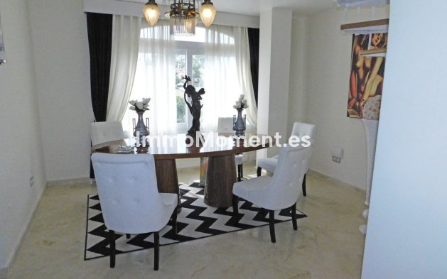 Wiederverkauf - Wohnung - Marbella - Guadalmina Alta