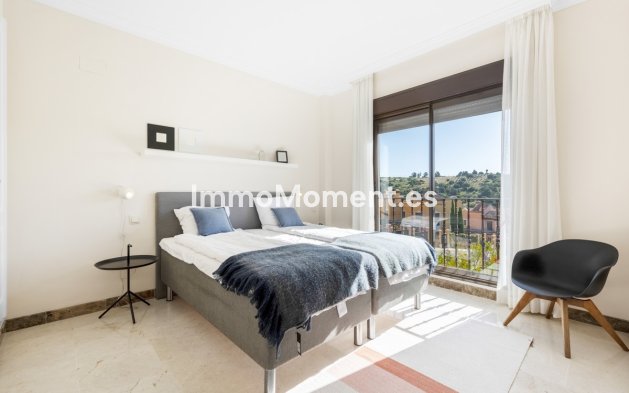 Resale - Villa - Estepona - Estepona Centro