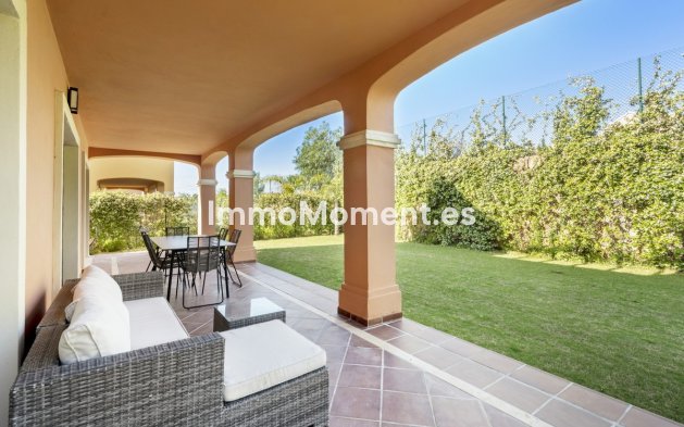 Resale - Villa - Estepona - Estepona Centro
