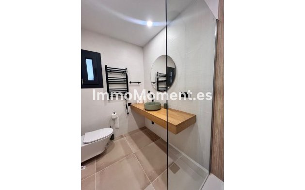 Bestaande woning - Villa - Estepona  - Estepona Centro