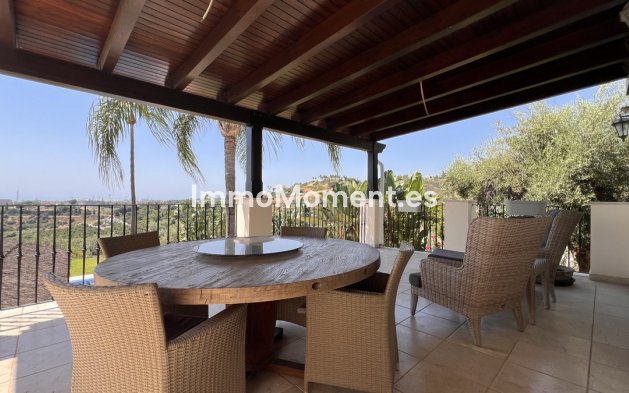 Reventa - Villa - Estepona  - El Padron