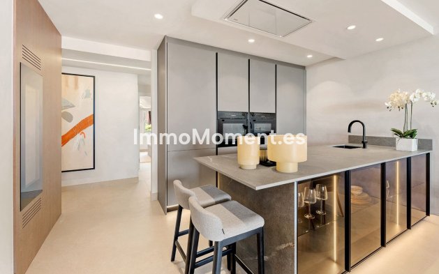 Wiederverkauf - Wohnung - Estepona  - Estepona Centro