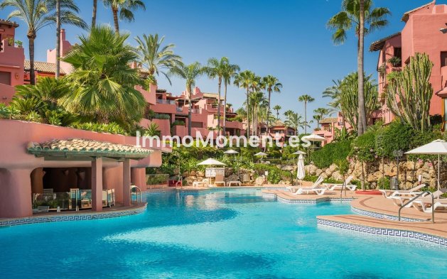 Wiederverkauf - Wohnung - Estepona  - Estepona Centro