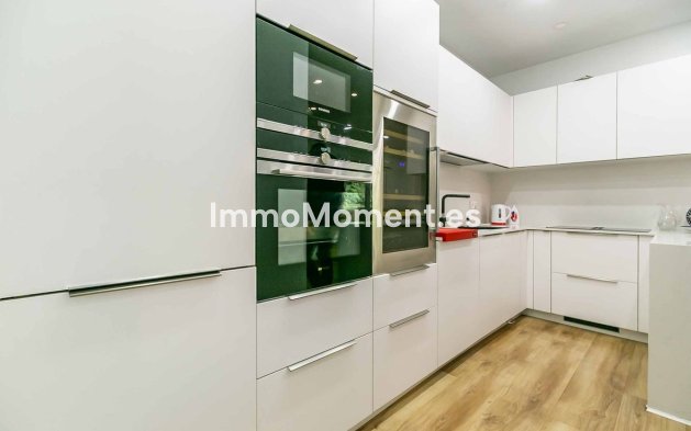 Resale - Apartment - Fuengirola - Fuengirola Centro