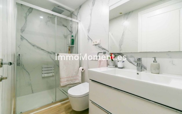 Resale - Apartment - Fuengirola - Fuengirola Centro