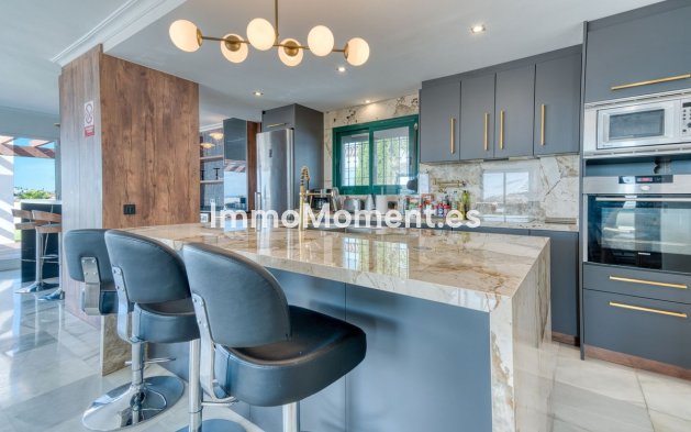 Resale - Apartment - Benalmadena - Torrequebrada