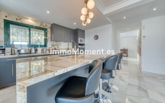Resale - Apartment - Benalmadena - Torrequebrada