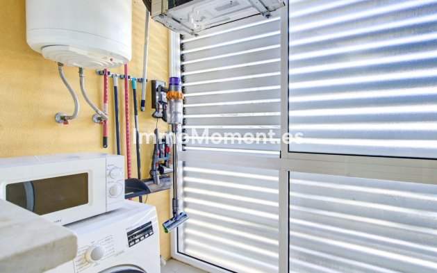 Resale - Apartment - Mijas - La Cala de Mijas