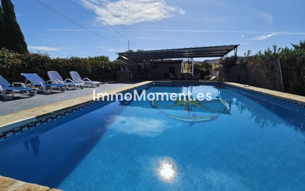 Revente - Maison de campagne - Intérieur                       - Coín