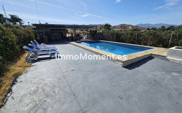 Revente - Maison de campagne - Intérieur                       - Coín