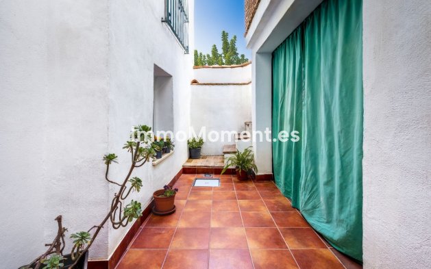 Wiederverkauf - Reihenhaus -   Inländisch - Alhaurín el Grande Centro