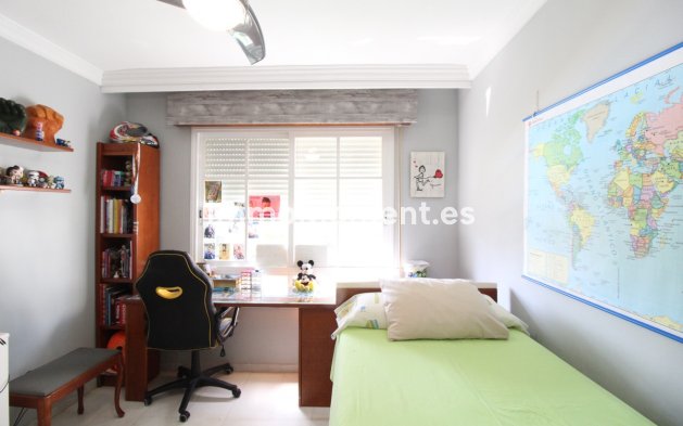 Wiederverkauf - Reihenhaus - Marbella - Nueva Andalucía