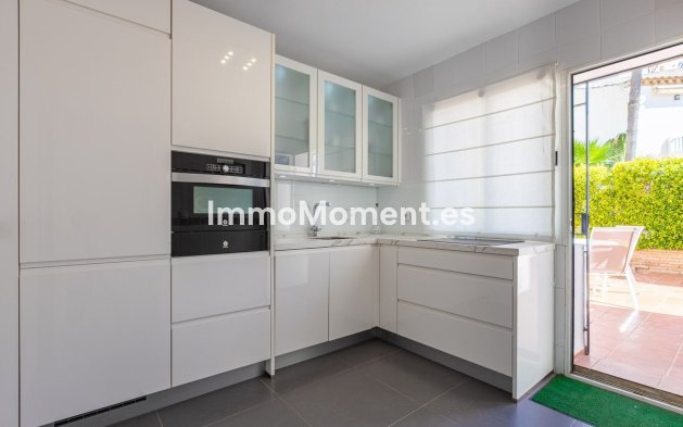 Revente - Villa - Marbella - Costabella