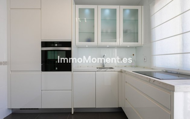 Revente - Villa - Marbella - Costabella