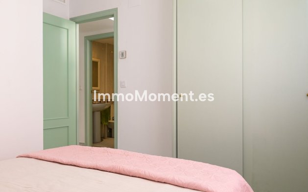 Revente - Villa - Marbella - Costabella