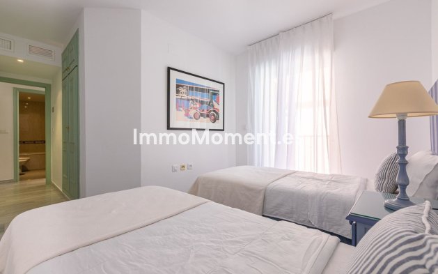 Revente - Villa - Marbella - Costabella