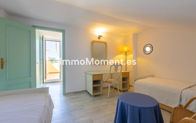 Revente - Villa - Marbella - Costabella