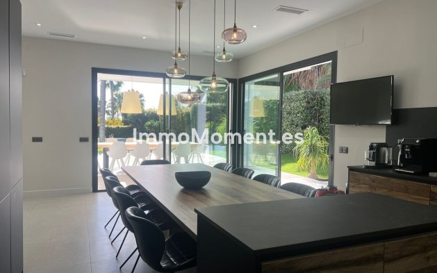 Revente - Villa - Marbella - Nagüeles