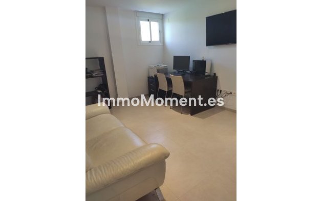 Wiederverkauf - Villa - Estepona  - Estepona Centro