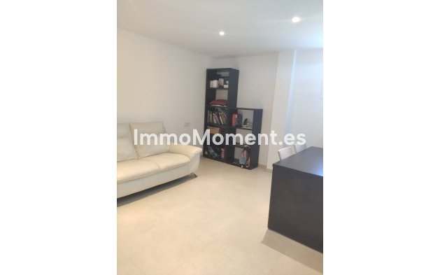 Wiederverkauf - Villa - Estepona  - Estepona Centro