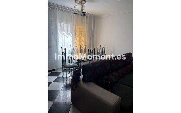 Revente - Maison mitoyenne - Estepona  - Estepona Centro