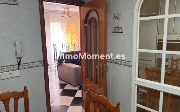 Revente - Maison mitoyenne - Estepona  - Estepona Centro