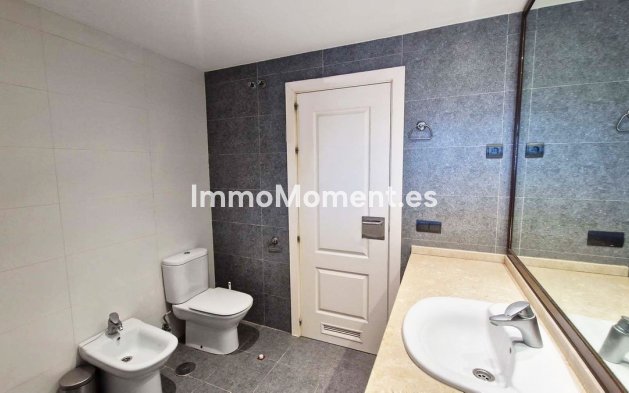 Resale - Apartment - Benalmadena - Benalmadena Costa