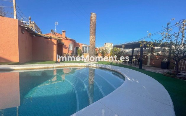 Resale - Villa - Calpe - Calpe Centro