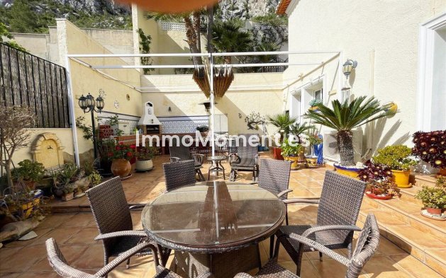Resale - Villa - Calpe - Calpe Centro