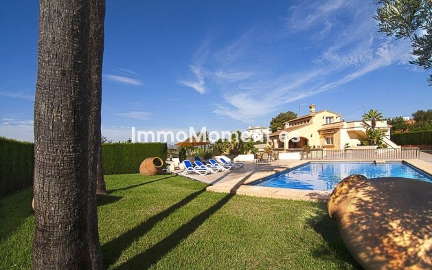 Resale - Villa - Benissa - Benissa Centro
