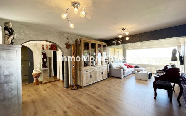 Resale - Villa - Calpe - Calpe Centro