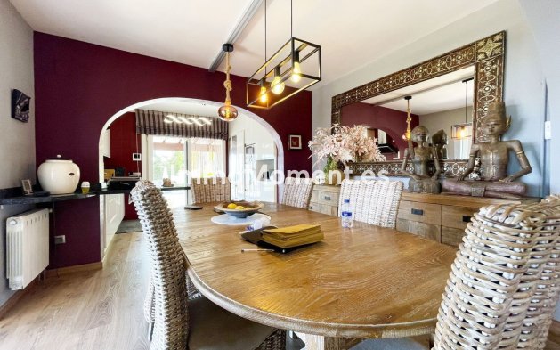 Resale - Villa - Calpe - Calpe Centro