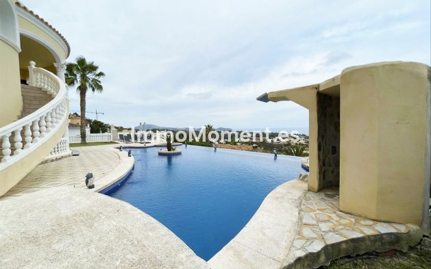 Wiederverkauf - Villa - Calpe - Calpe Centro