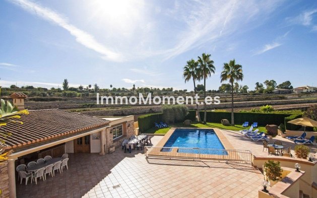Resale - Villa - Benissa - Benissa Centro
