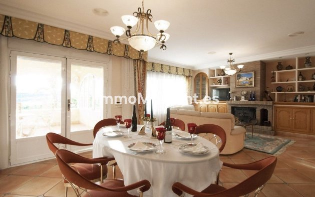 Resale - Villa - Benissa - Benissa Centro