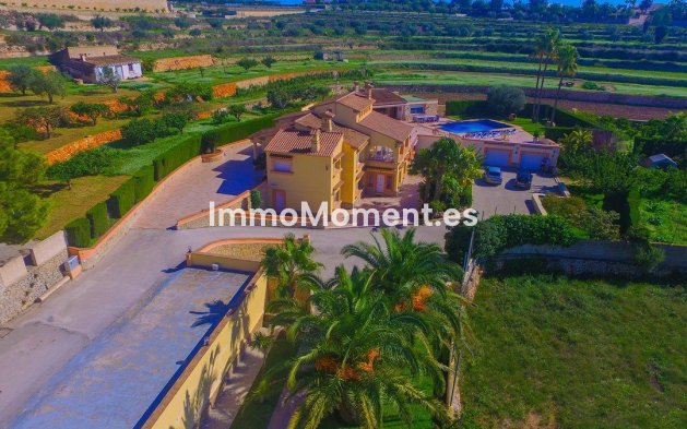 Resale - Villa - Benissa - Benissa Centro