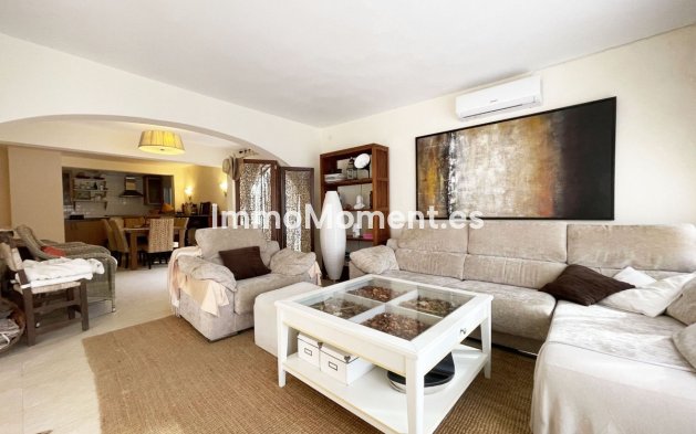 Resale - Villa - Benissa - Benissa Centro