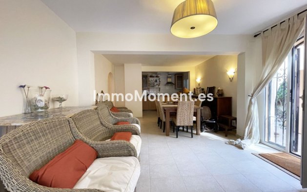 Resale - Villa - Benissa - Benissa Centro