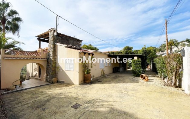 Resale - Villa - Benissa - Benissa Centro