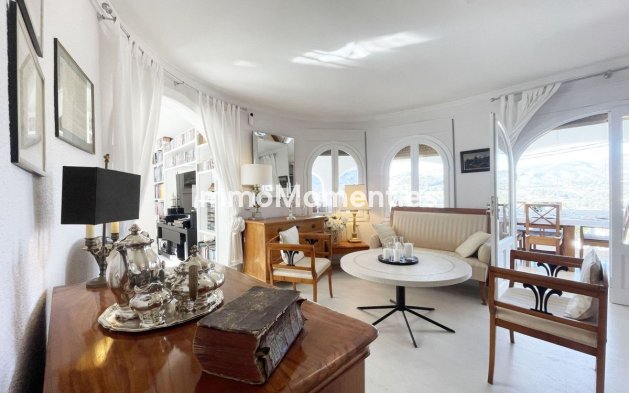 Resale - Villa - Calpe - Calpe Centro