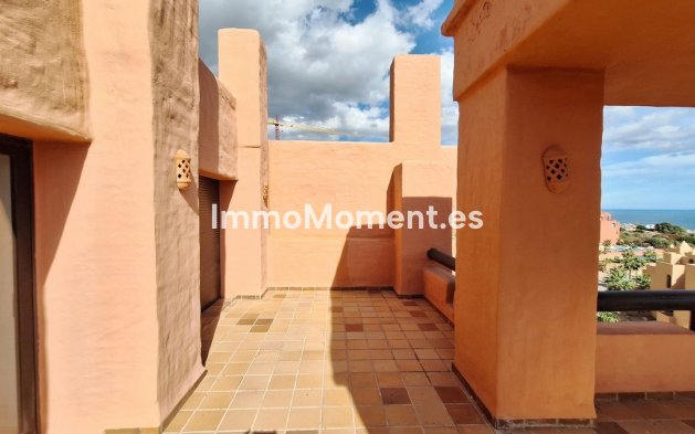 Resale - Apartment - Manilva - La Duquesa