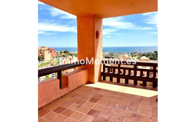 Resale - Apartment - Manilva - La Duquesa