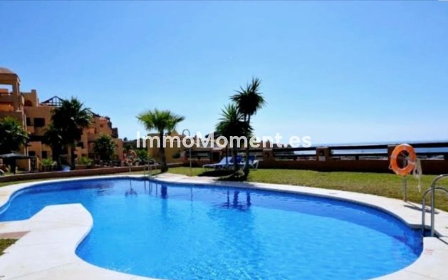 Resale - Apartment - Manilva - La Duquesa