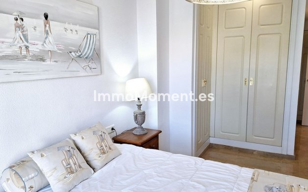 Resale - Apartment - Manilva - La Duquesa