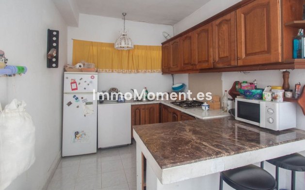 Wiederverkauf - Villa - Estepona  - Estepona Centro