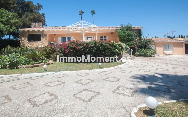 Wiederverkauf - Villa - Estepona  - Estepona Centro