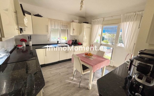 Wiederverkauf - Landhaus - Estepona  - Estepona Centro