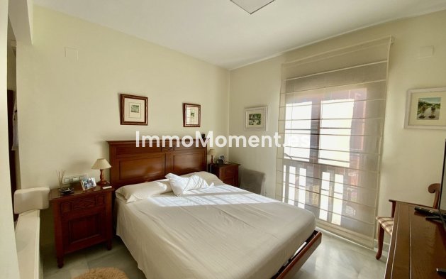Resale - Apartment - Estepona - New Golden Mile
